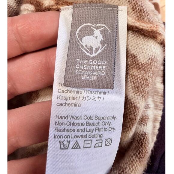 J.Crew Cashmere Leopard Animal Print Vest Tank Layer Top Sz M Cream Tan Preppy - Picture 7 of 9